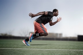 曼联也在逐步调整青训与一线队之间的衔接机制，曼联曾经的青训天才