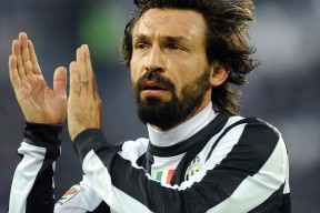 尤文图斯老将布冯宣布赛季末退役